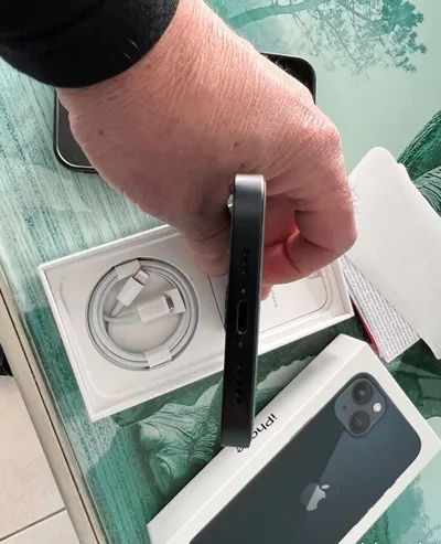 PS5 édition blu-Ray - Miniature 2
