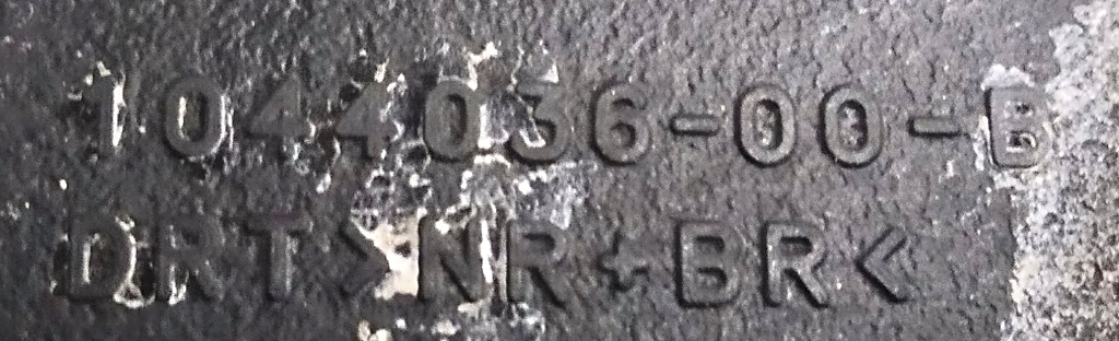 Support de gobelet en caoutchouc à droite Tesla  1044036-00-B
