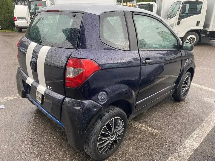 VENDO MICROCAR AIXAM CITY GT 2014 Disponible a vendre