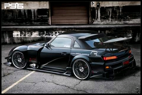 AUTOMOBILE