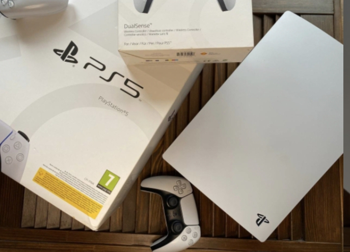 PlayStation 5 - Miniature 7