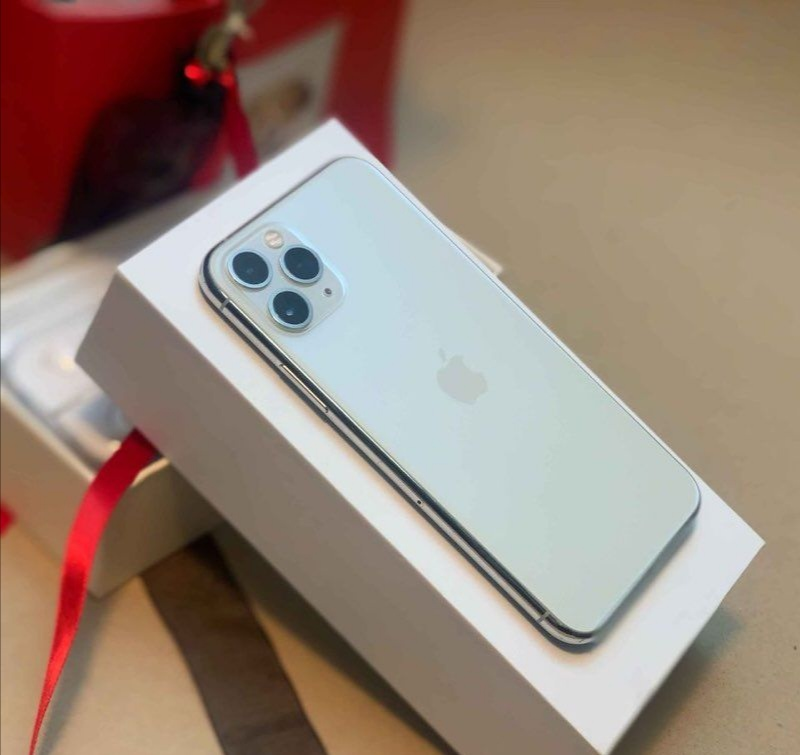 Iphone 11 pro - Miniature 3