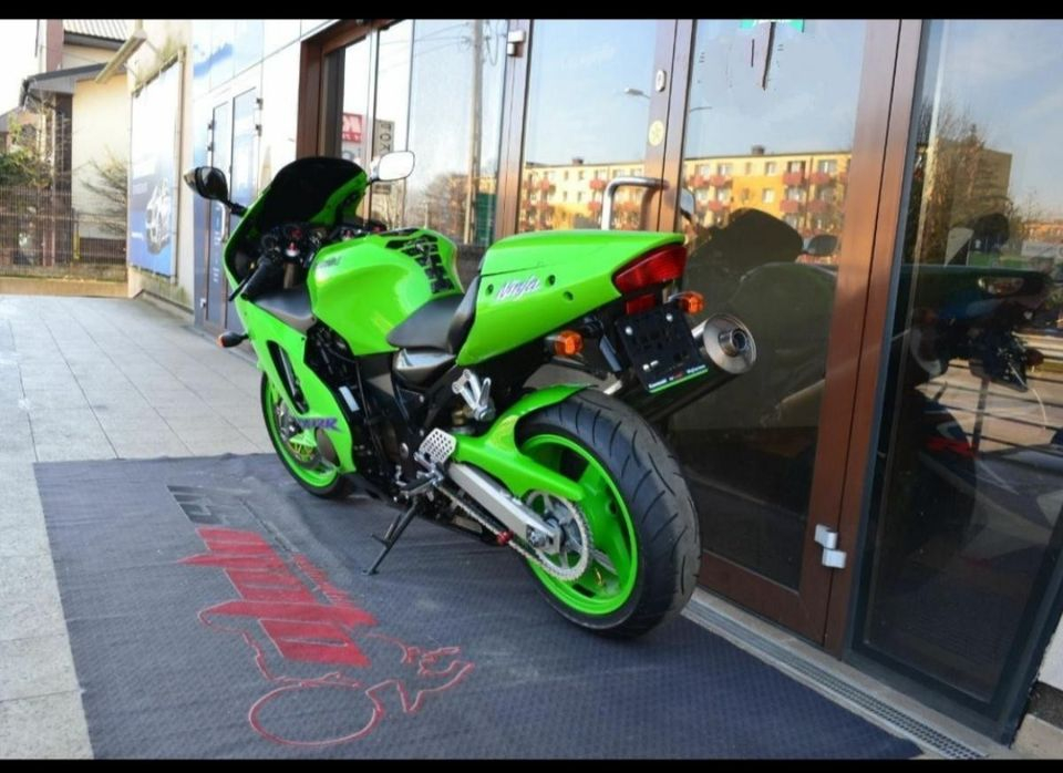 Kawasaki Ninja Zx-12R Limited Edition - Miniature 5