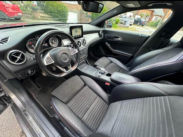 MERCEDES CLA 200CDI Authentique