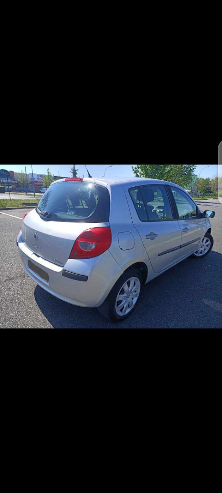 Voiture en vente - Miniature 3