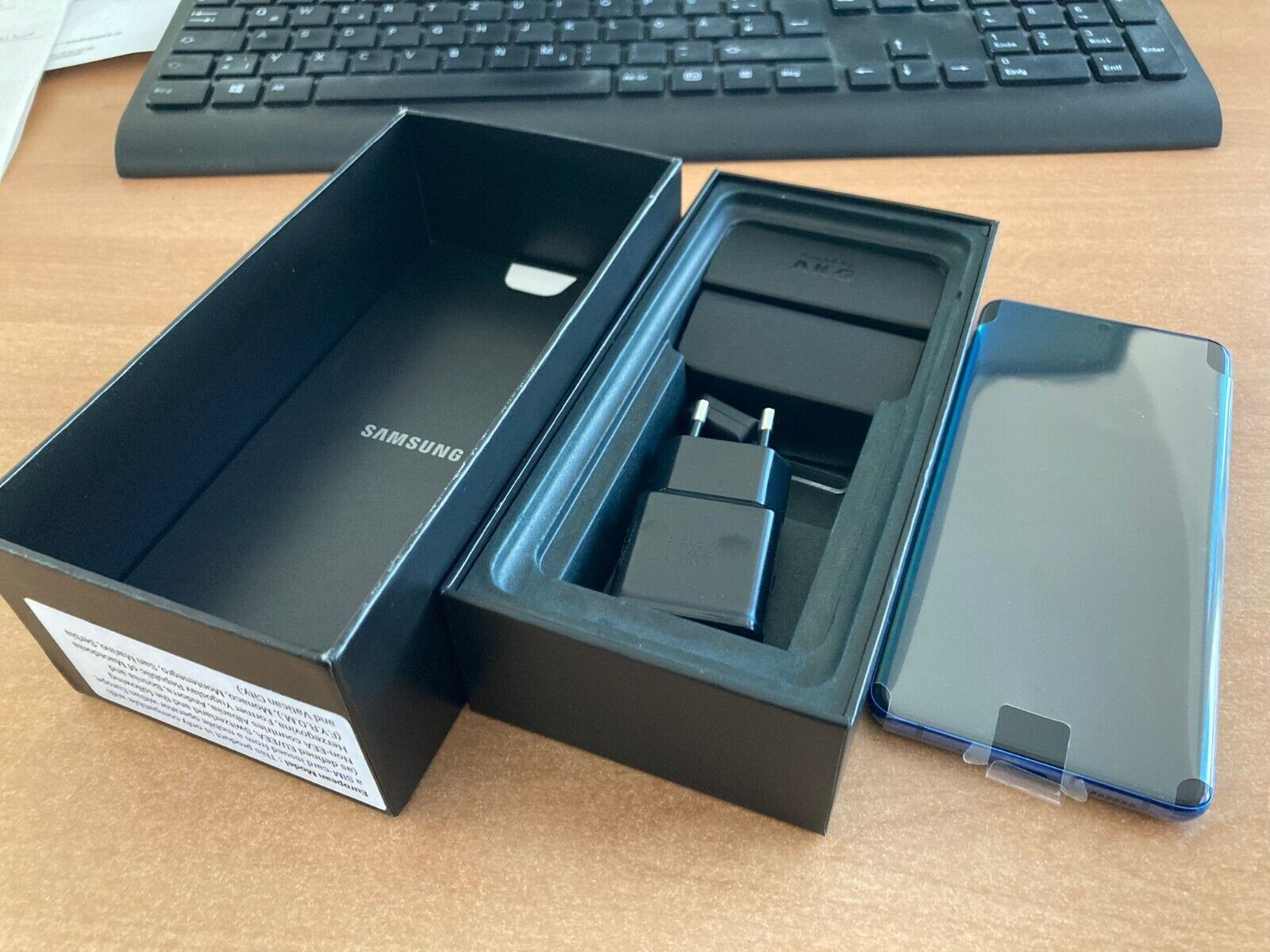 Smartphone Samsung S20 PLUS 5G Noir