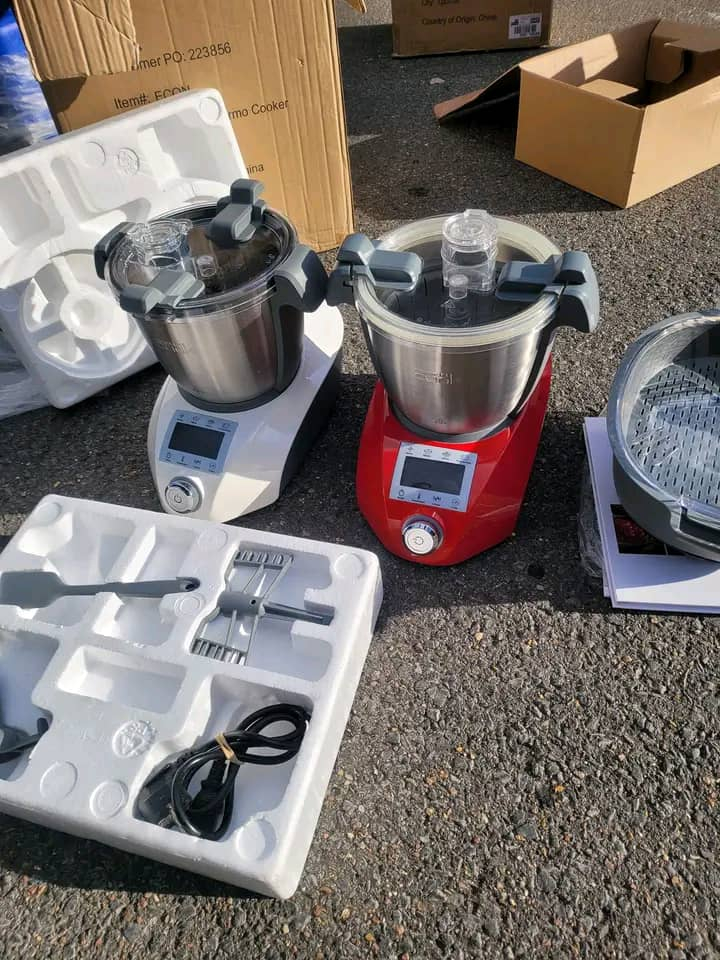 Disponible des robots cuiseur