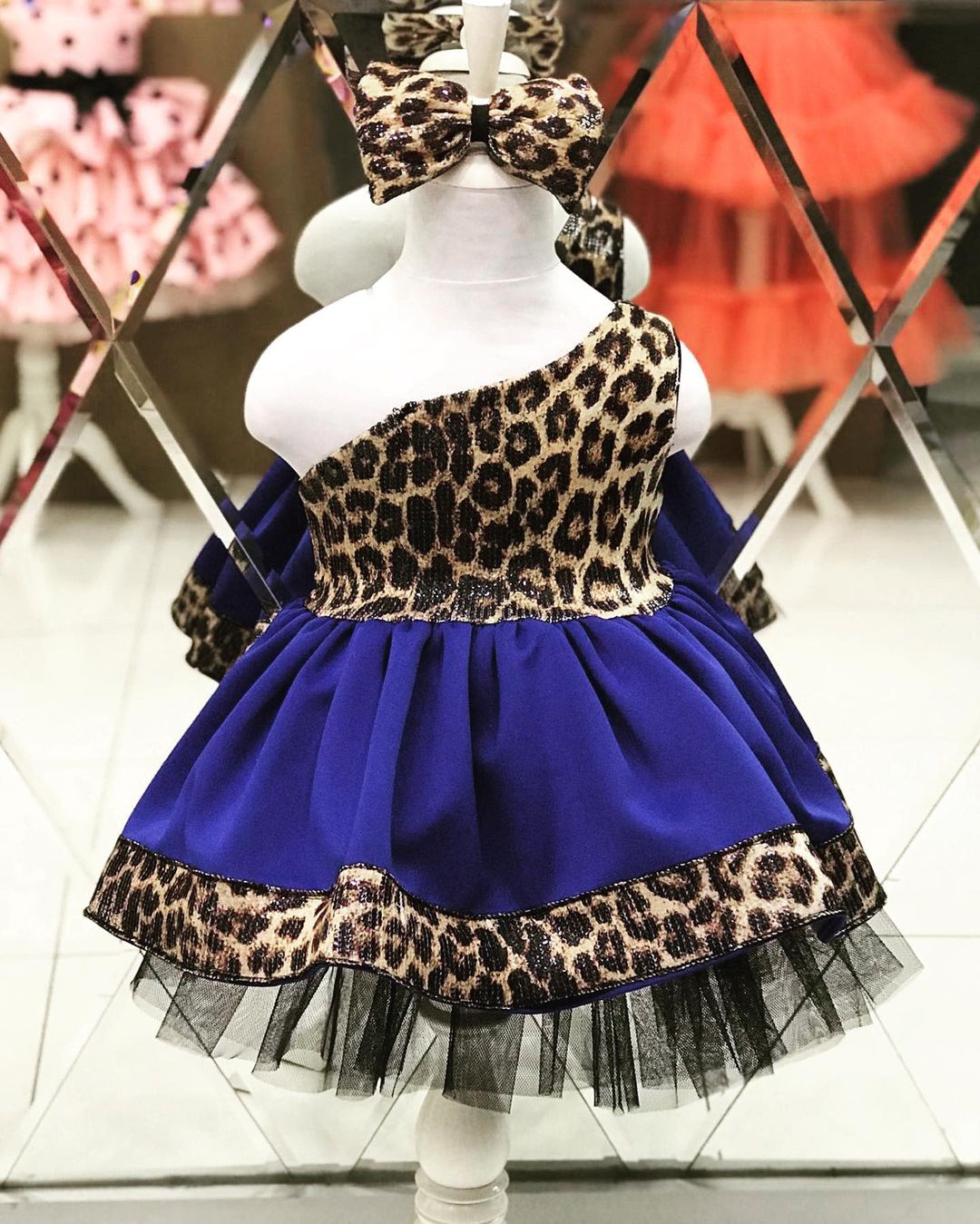 A vendre des robes pour les enfants