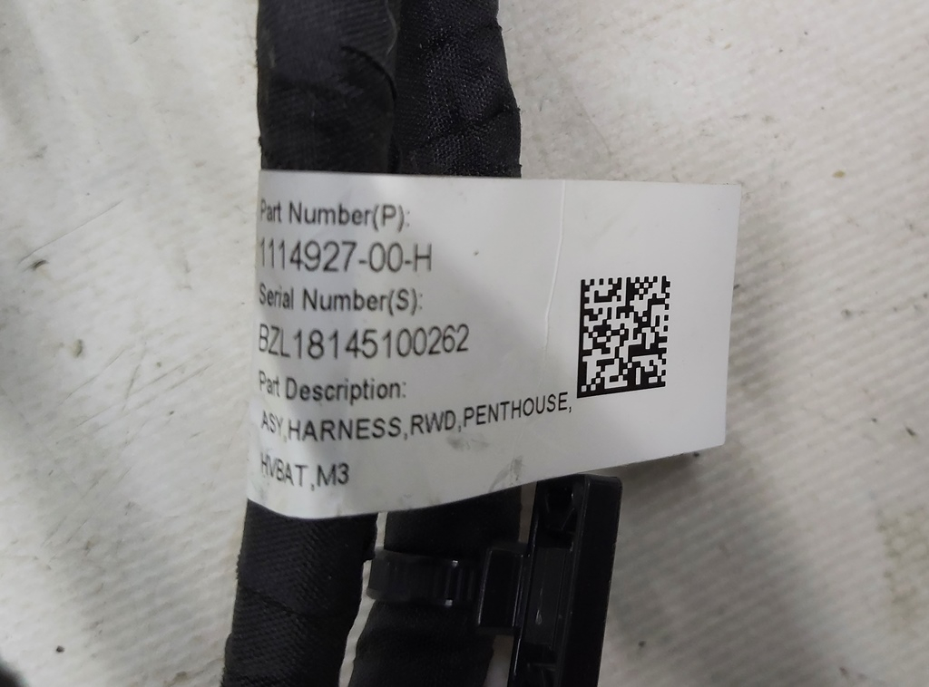 Faisceau de câblage de batterie principale RWD Tesla modèle 3
1114927-00-H