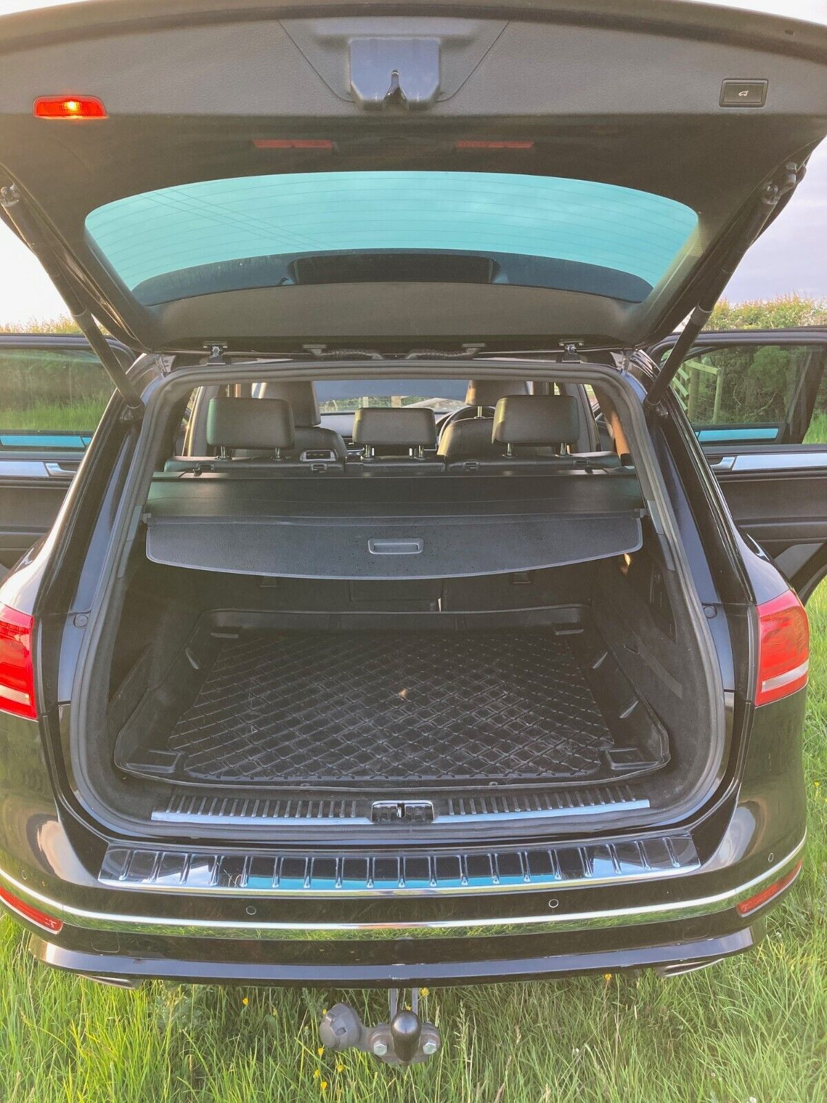 Volkswagen Touareg R-line 3.0 TDI V6 Tiptronic 4x4