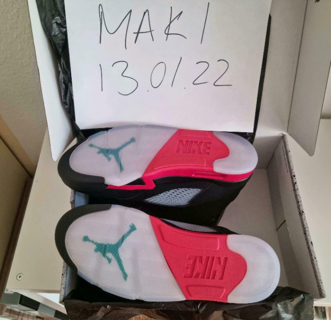 Jordan 5 Retro-Top 3 originales neuves