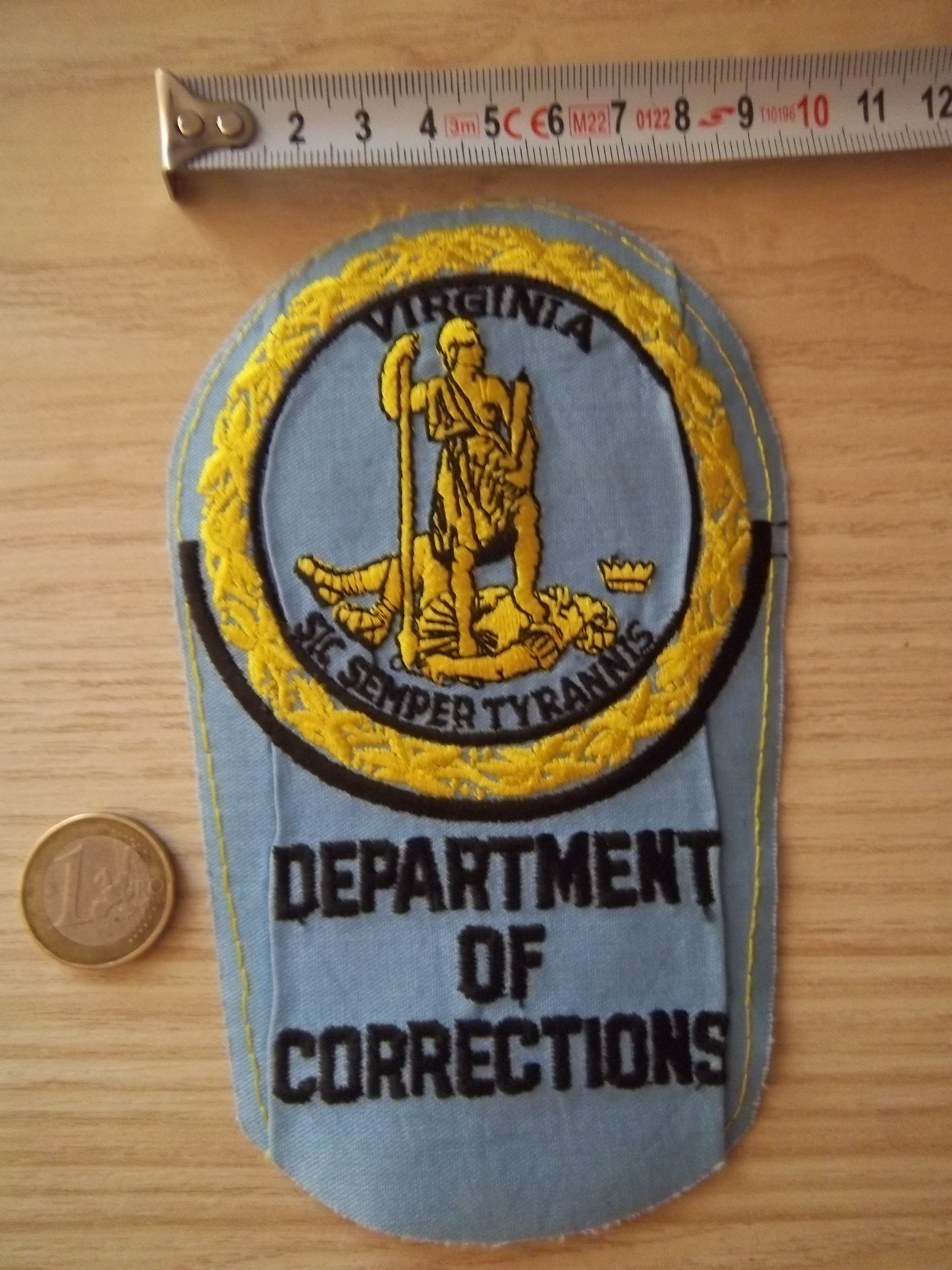 Écusson de collection : Virginia Department of Corrections - Miniature 2
