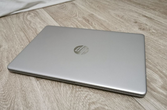 PC HP Laptop 15,6 pouces ultra book