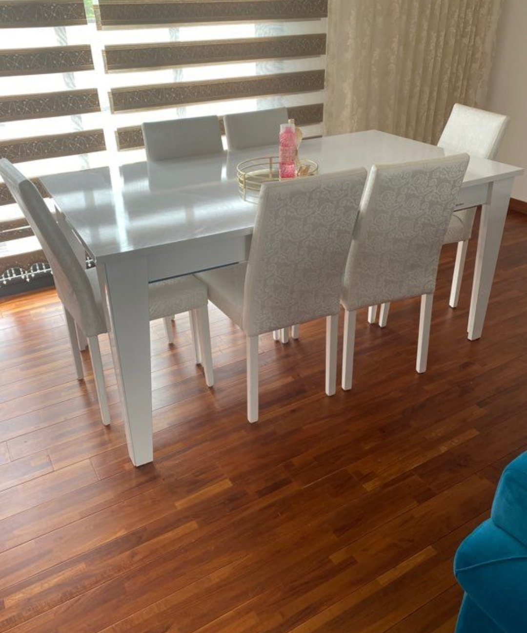 Table à Manger avec 6 chaises