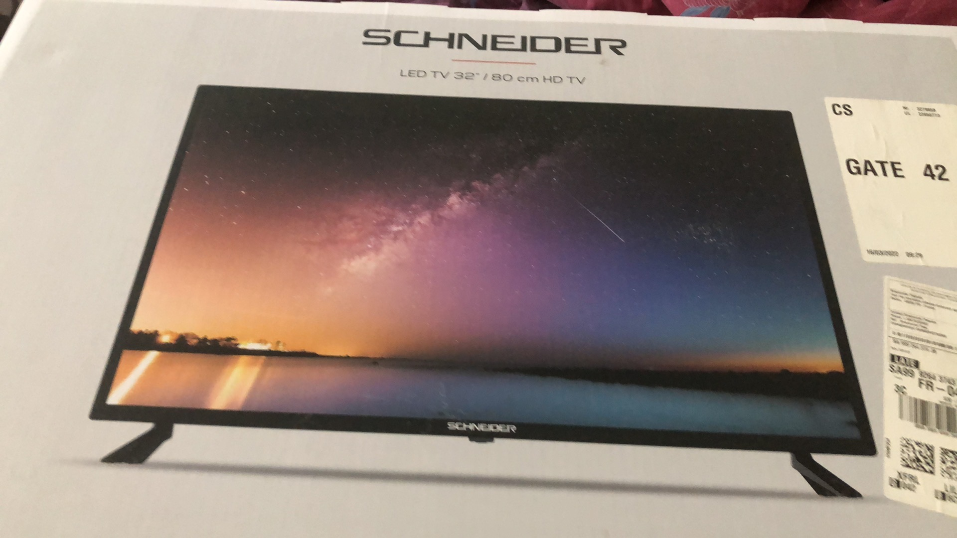 Vends télé neuve Schneider avec ou sans meuble
