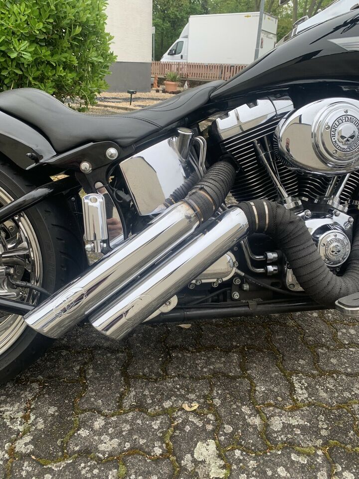 Harley-Davidson Softail - Miniature 5