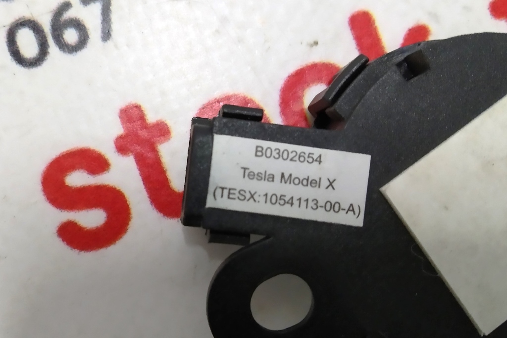 Haut-parleur de signal d'ouverture/fermeture de porte Tesla
1054113-00-A