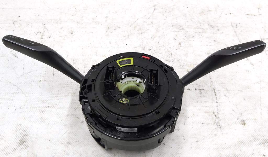 Module de commande de colonne de direction Tesla modèle 3 Tesla
Y1097662-00-N