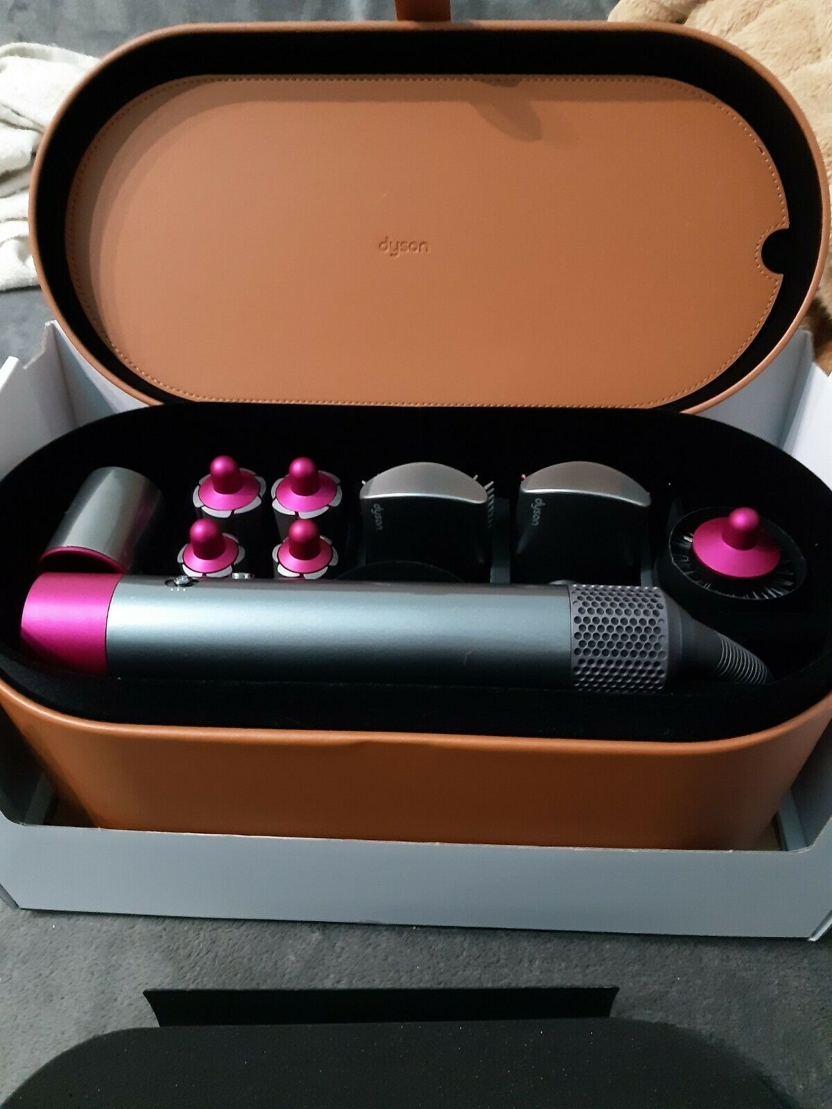 Dyson airwrap