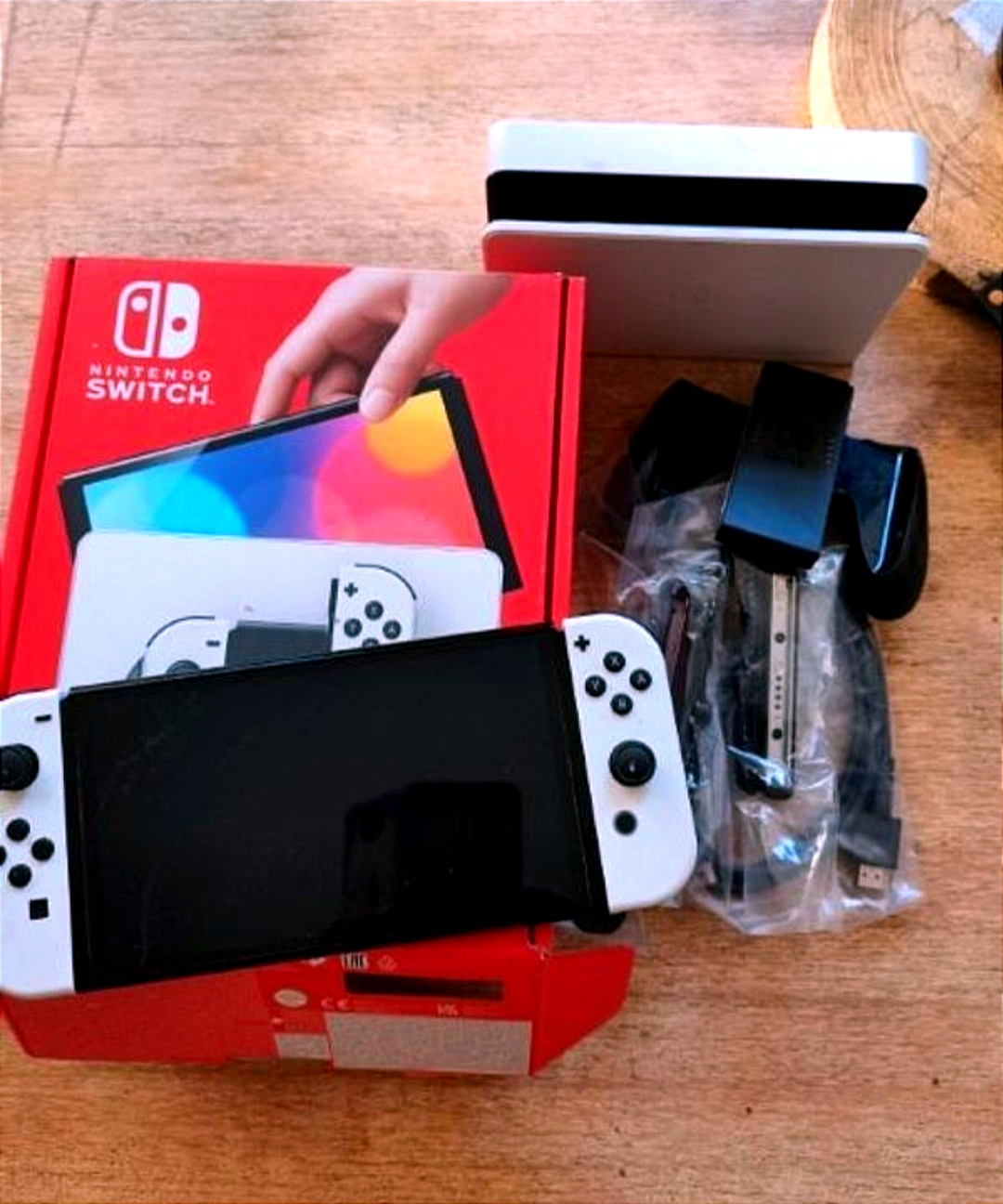 Nintendo Switch OLED - Miniature 4