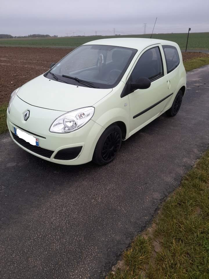Renault Twingo 2 1.2 60cv - Miniature 2