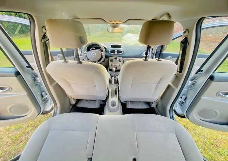 RENAULT CLIO DCI 65cv BVA année 2008