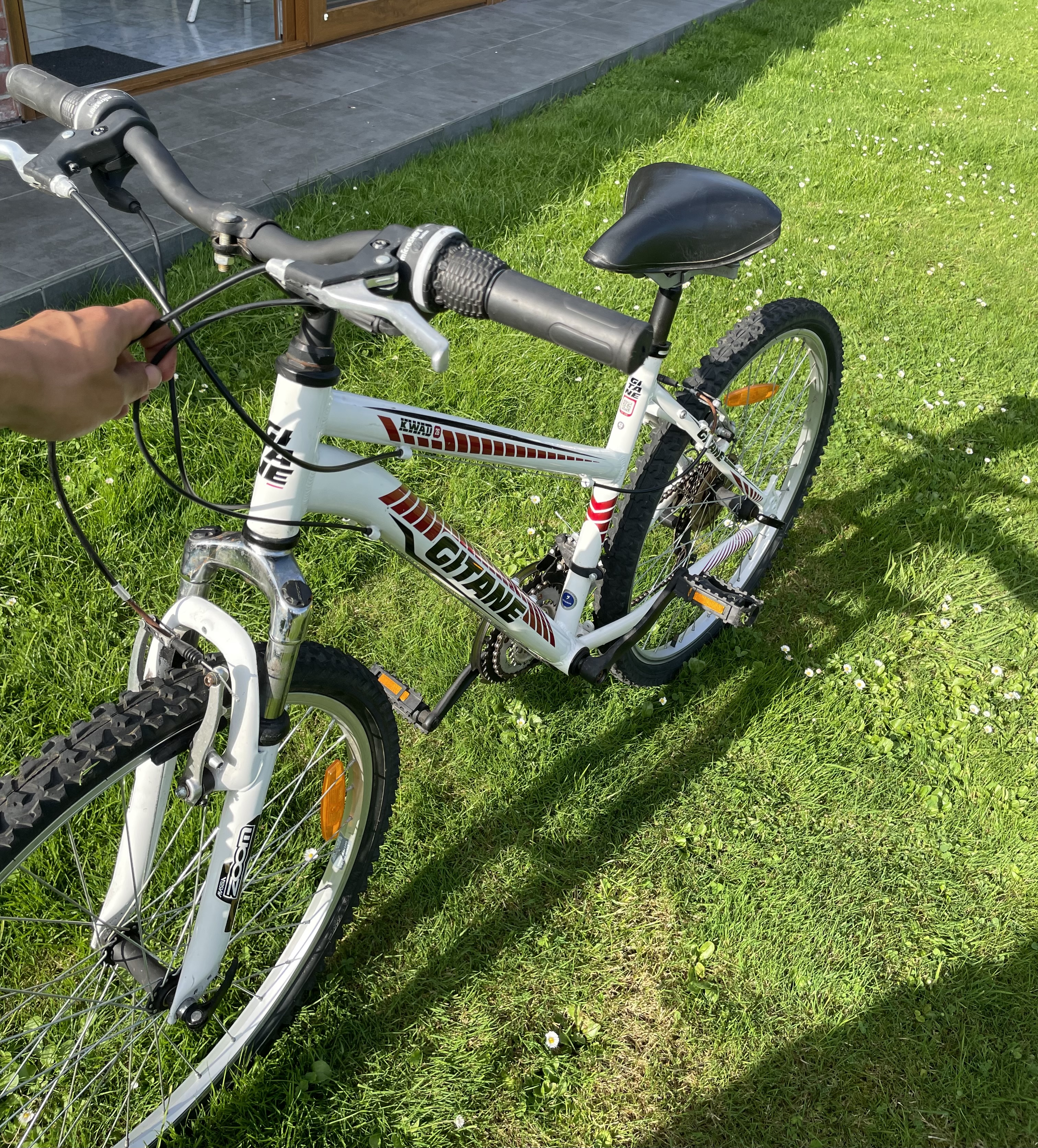Vends vélo gitane Kwad 26 pouces en très bon état  110 euros