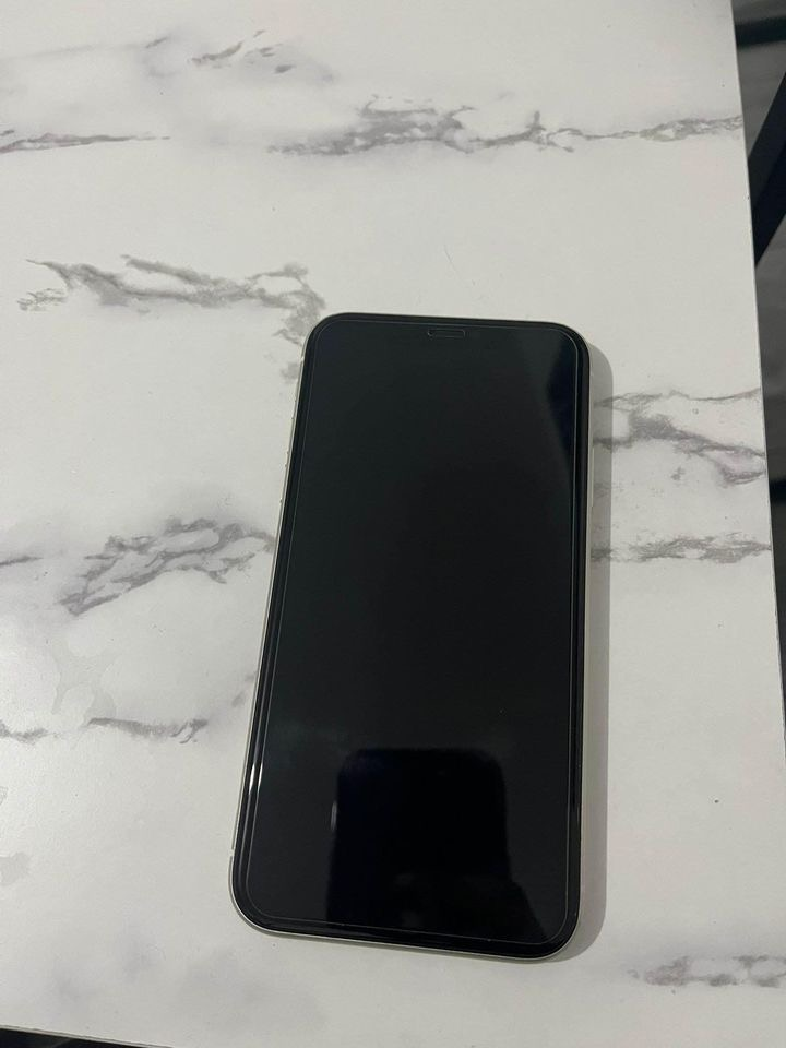 iPhone 11 /64 Go - Miniature 3