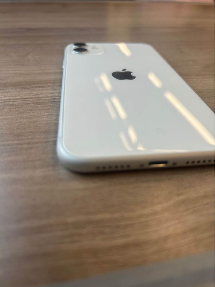 iPhone 11 /64 Go - Miniature 9
