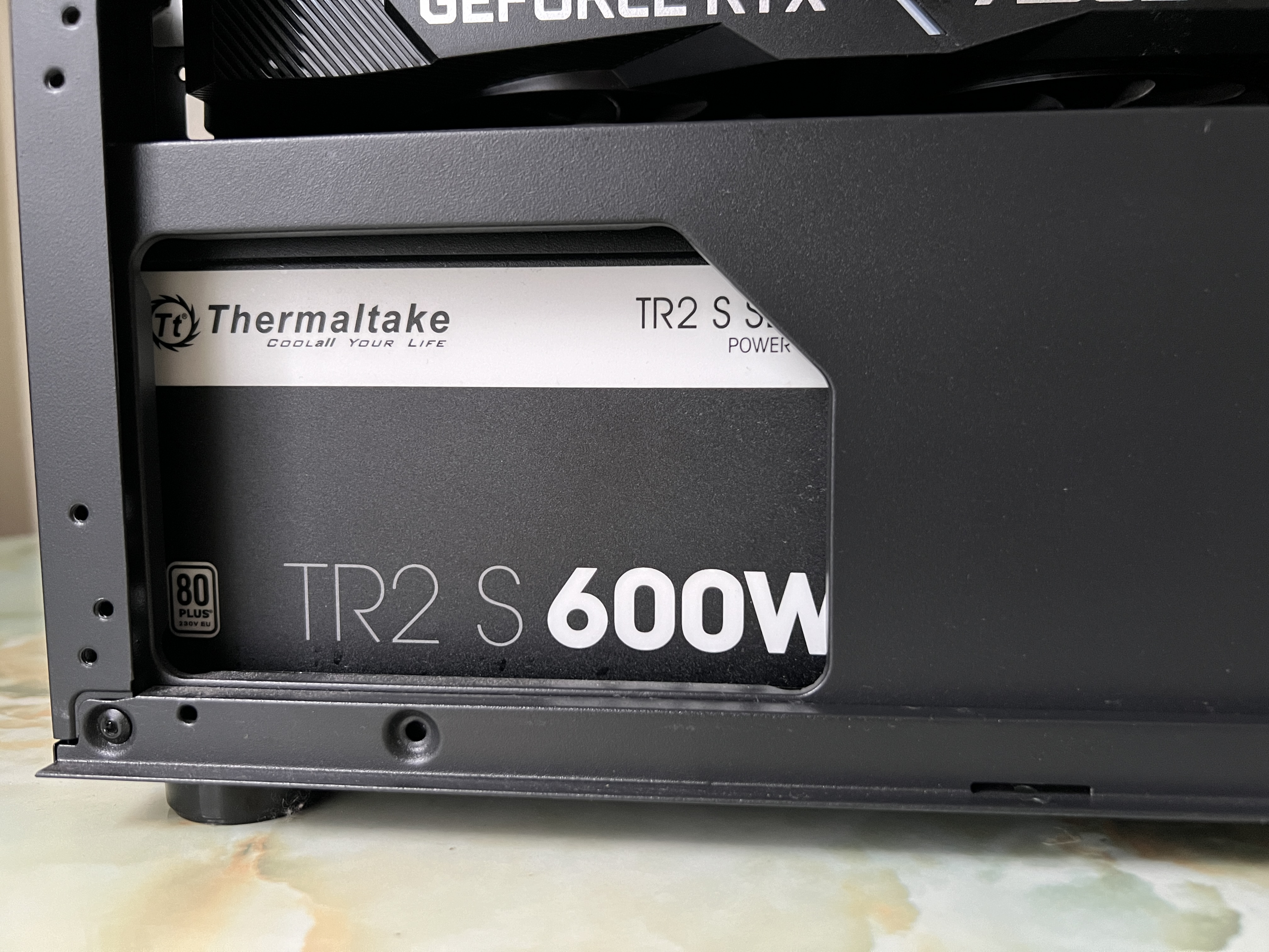 PC Gamer Haute Performance avec RTX 2060 et Ryzen 5 - Miniature 9