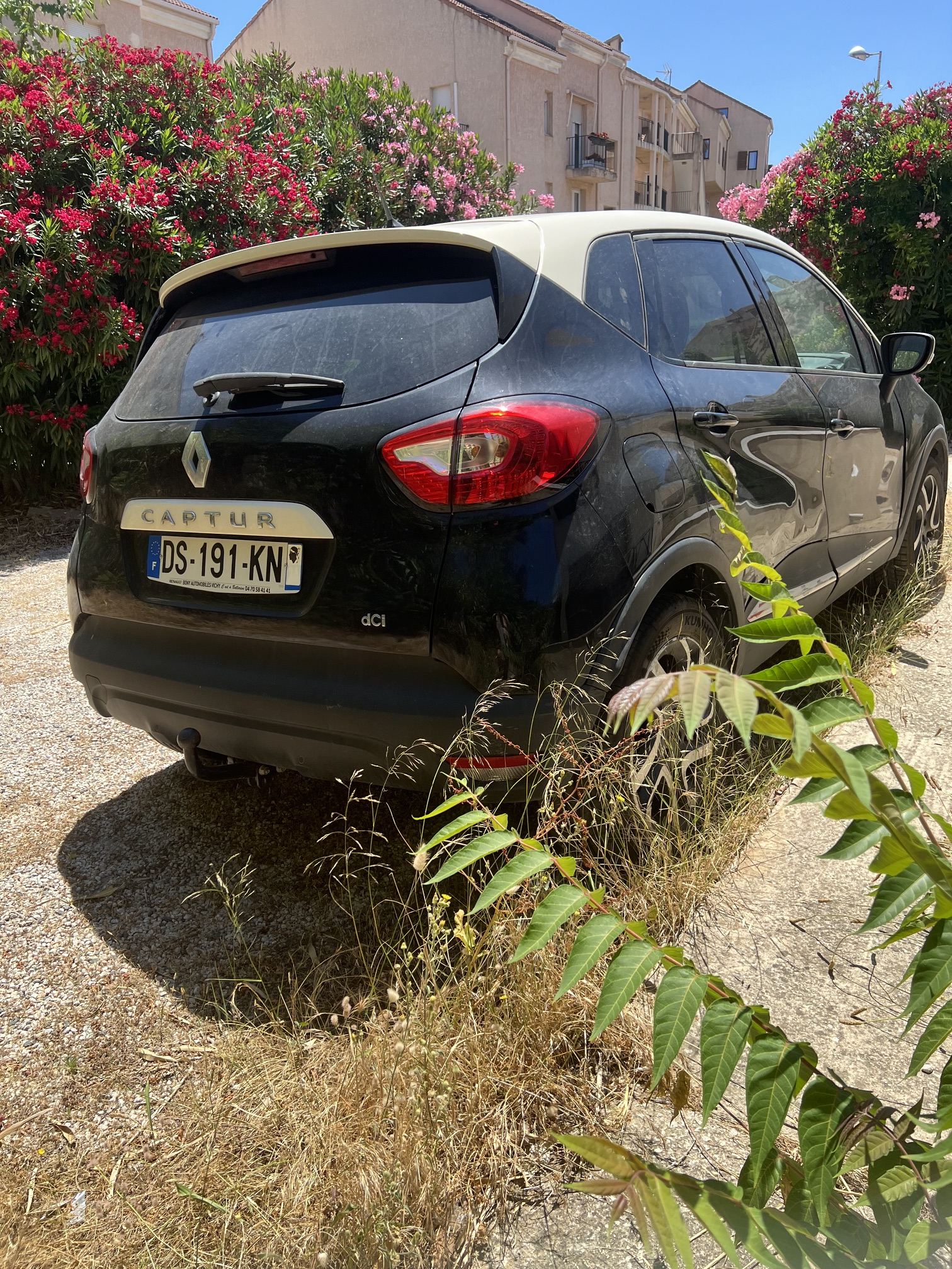 Renault Captur dCi 4 CV - Année 2015 - Miniature 3