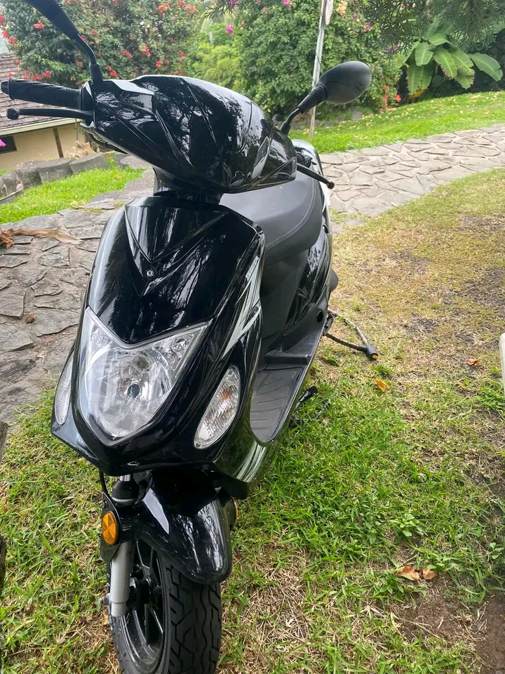 Scooter digital 50cc