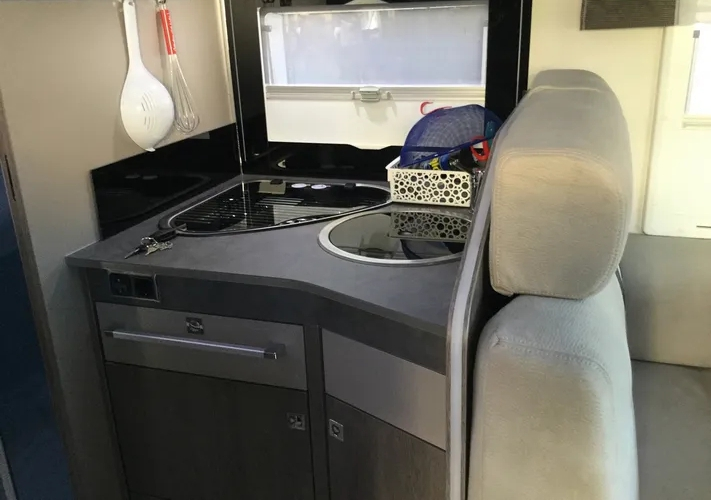 Location camping car - Miniature 4