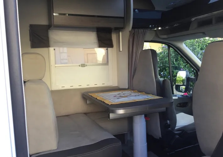 Location camping car - Miniature 2