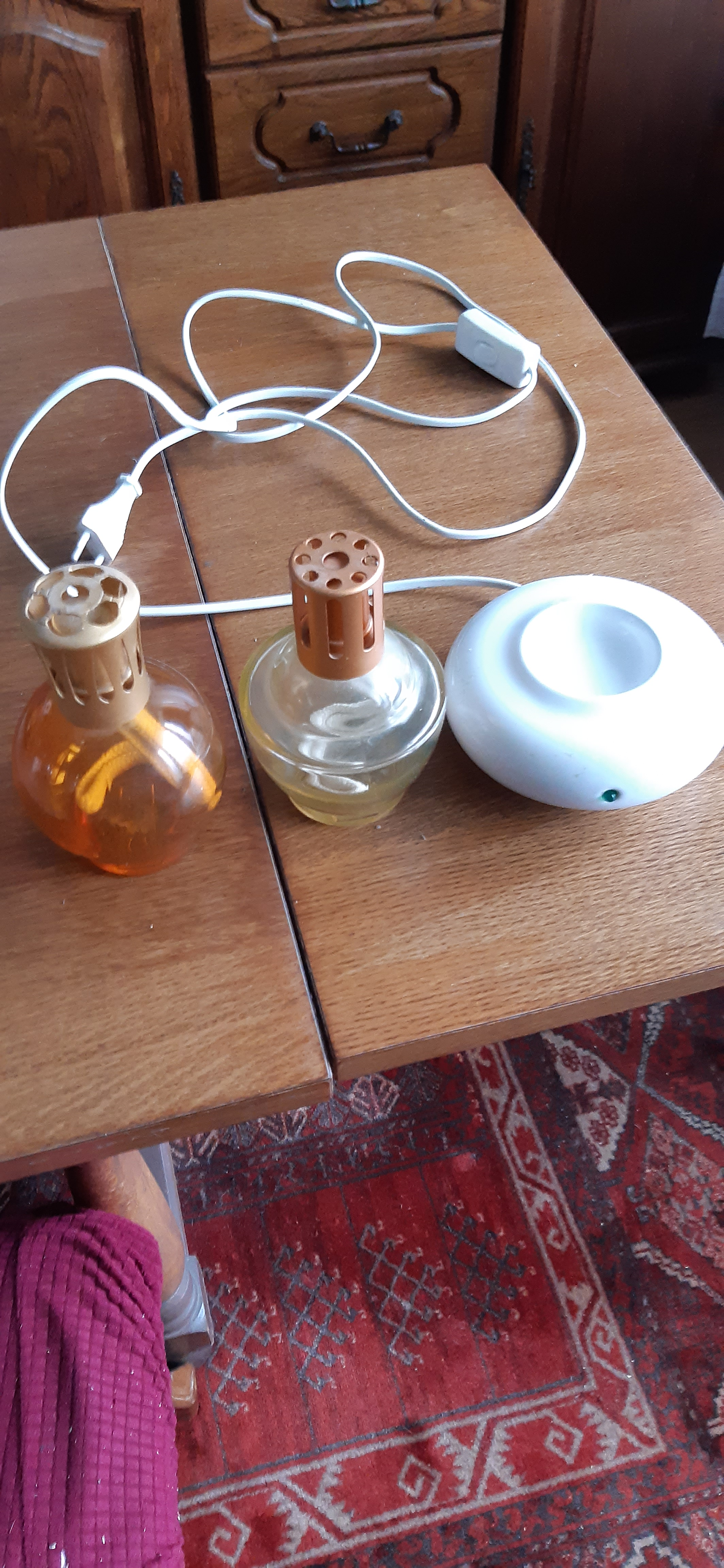 Diffuseur d'huiles essentielles et lampes Berger