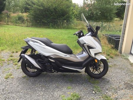 Scooter Forza