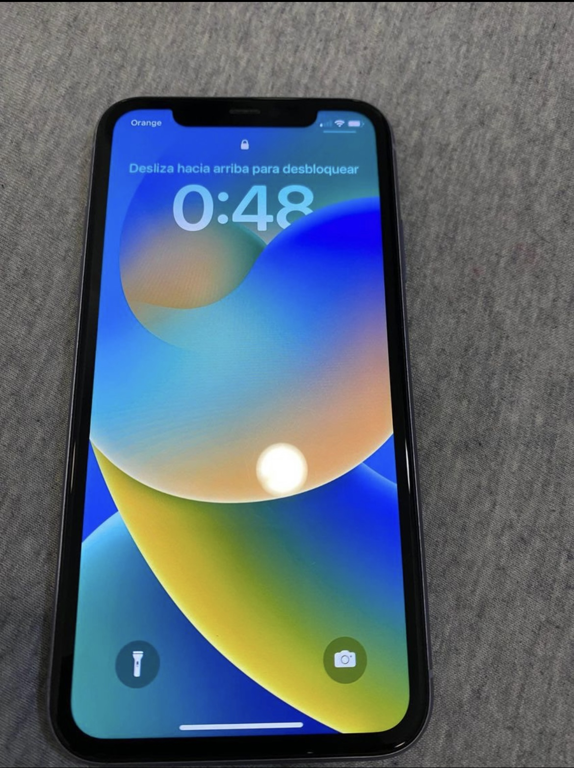iPhone 11 en bon etat