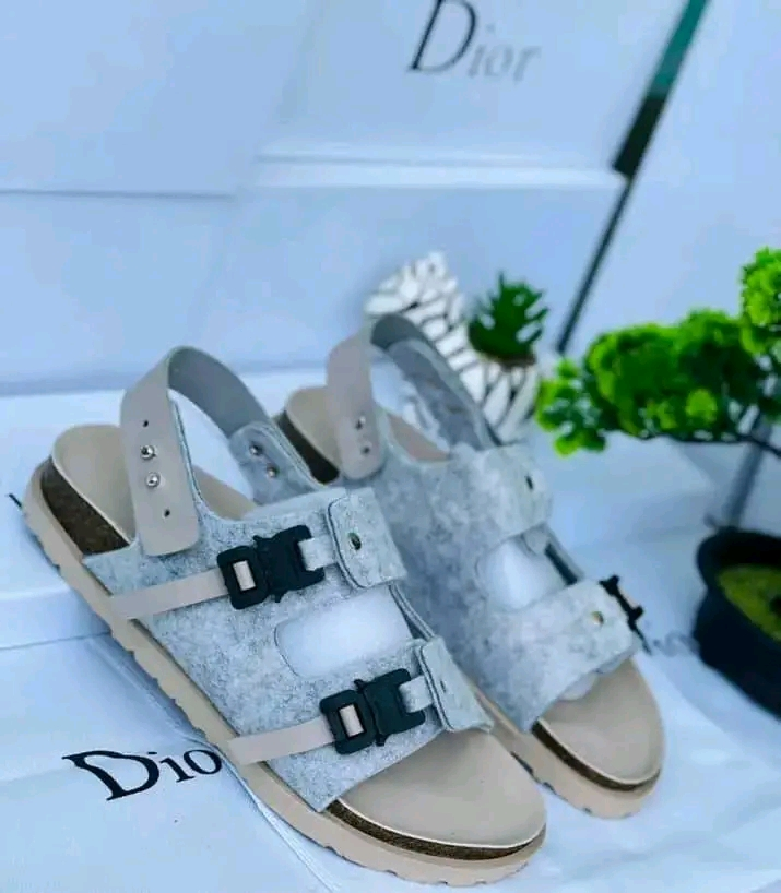 Vente des chaussures