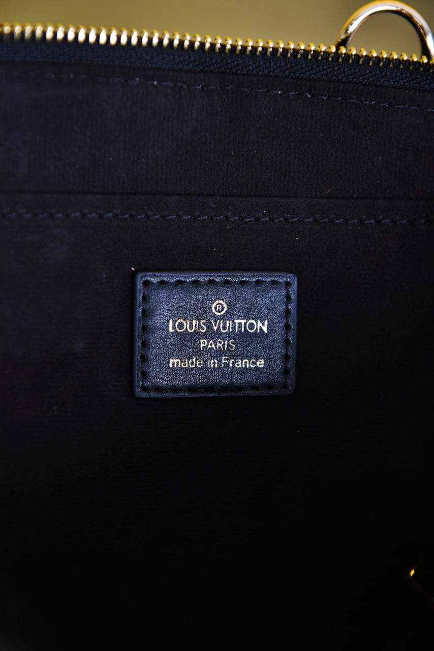 Louis Vuitton - Alma