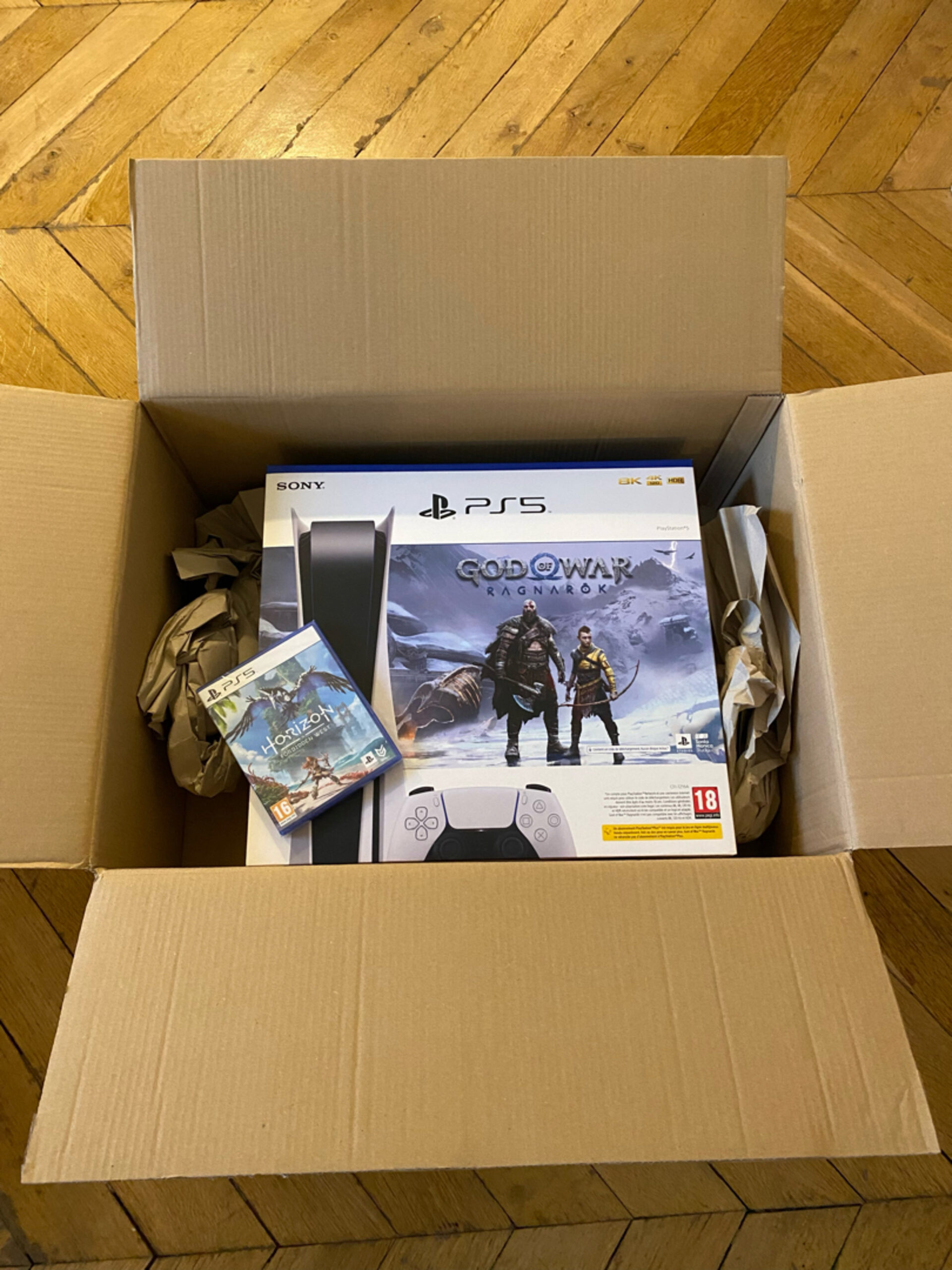 Playstation 5 Standard Pack God of War Ragnarok