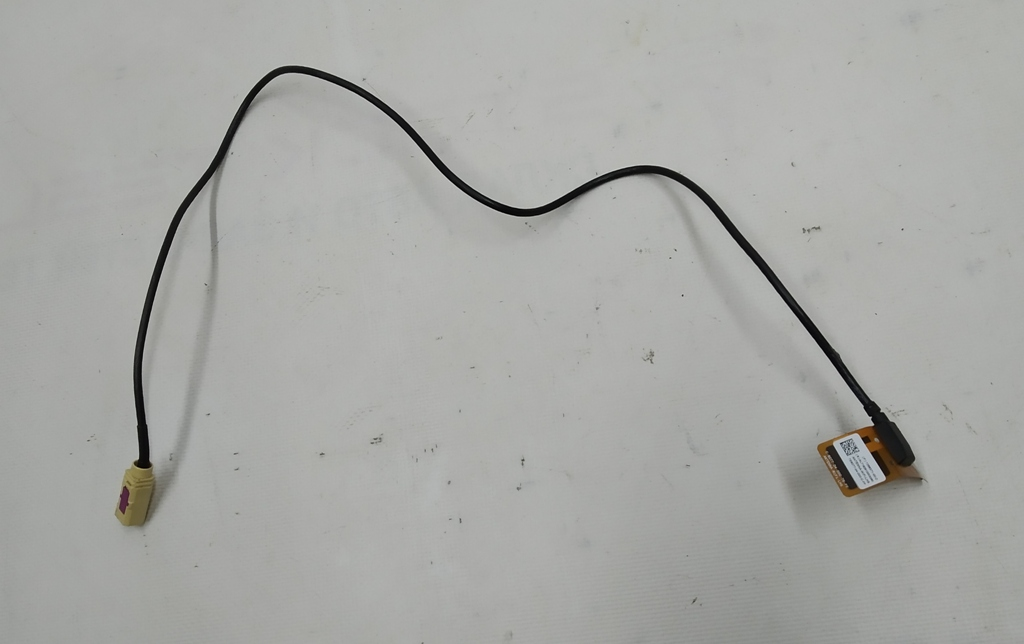 Antenne WI-FI rétroviseur extérieur gauche PREMIUM Tesla 1098371-00-D