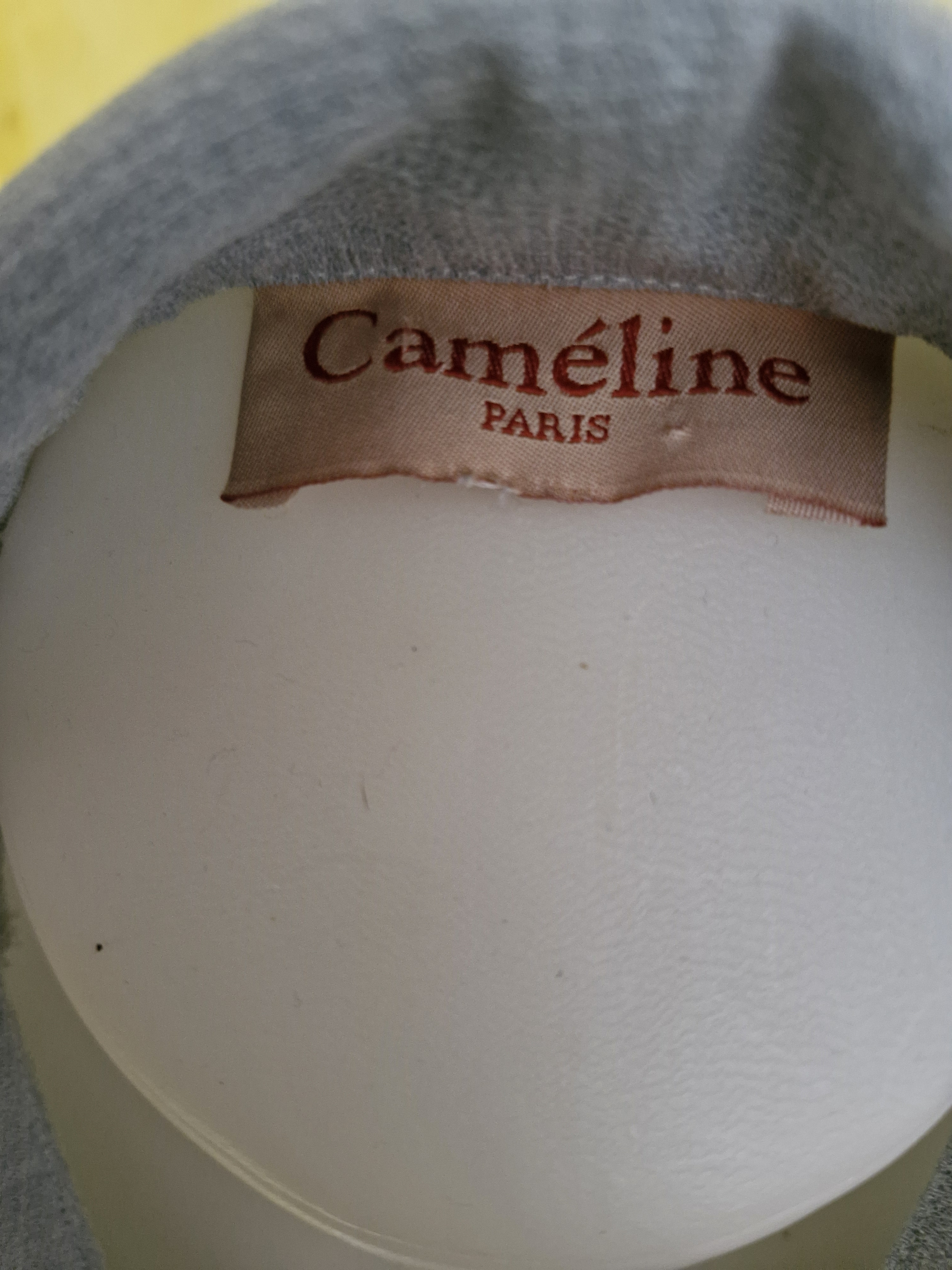 Chemisette femme taille 40 en très bon état - Miniature 4