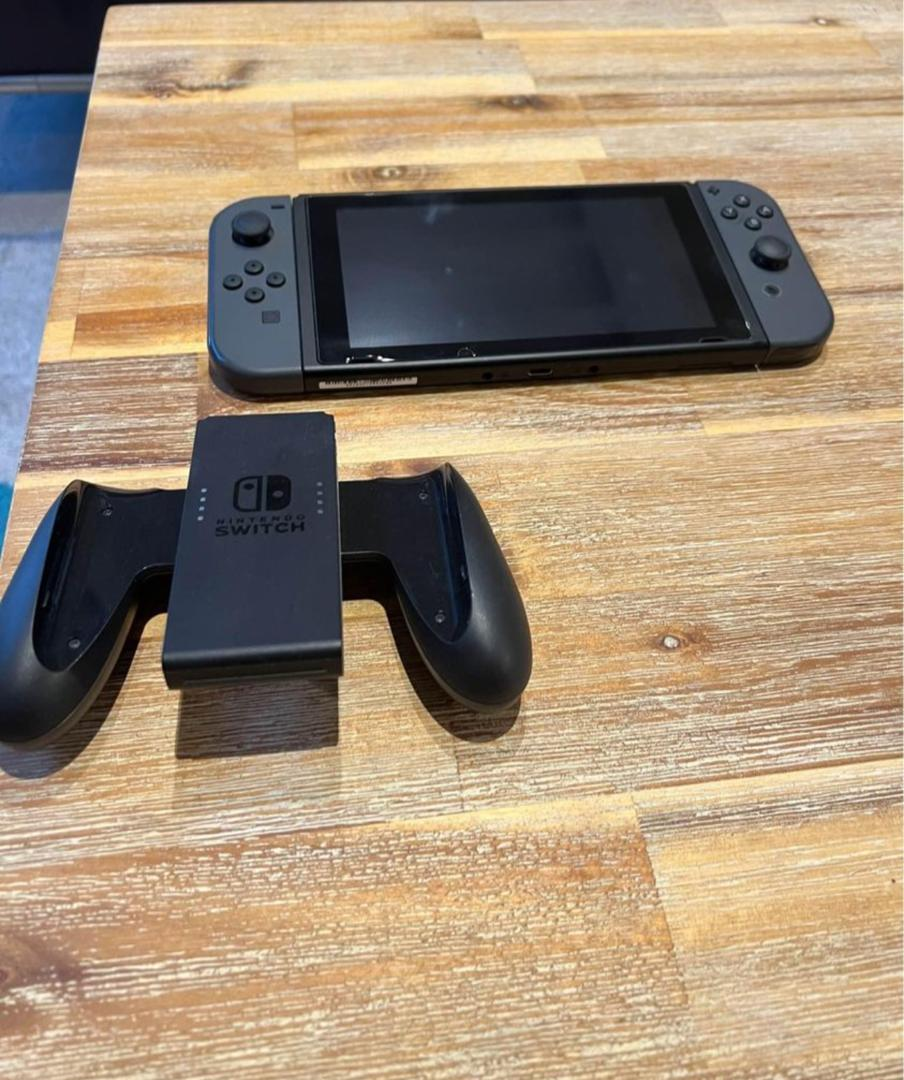 Console Nintendo Switch - Miniature 2