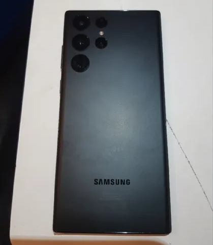 Samsung Ultra s22