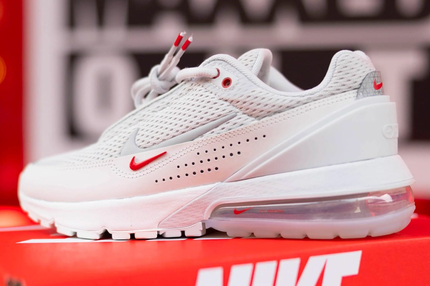 Aire Nike De couleur blanche