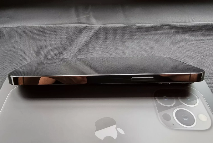 Apple iPhone 13 Pro Max - 512 Go - Graphite (Débloqué) - Miniature 7