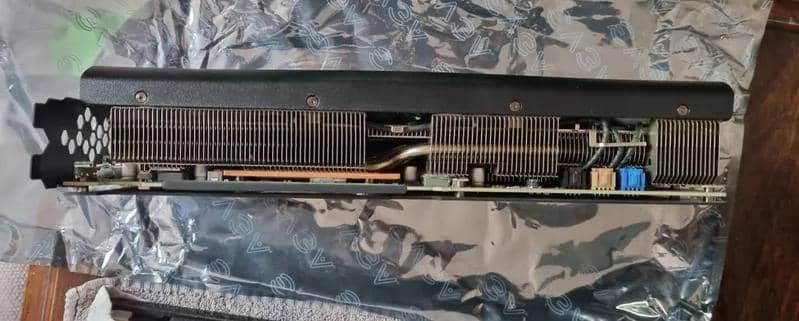 EVGA GeForce RTX 3080 FTW3 ULTRA GAMING - Miniature 5