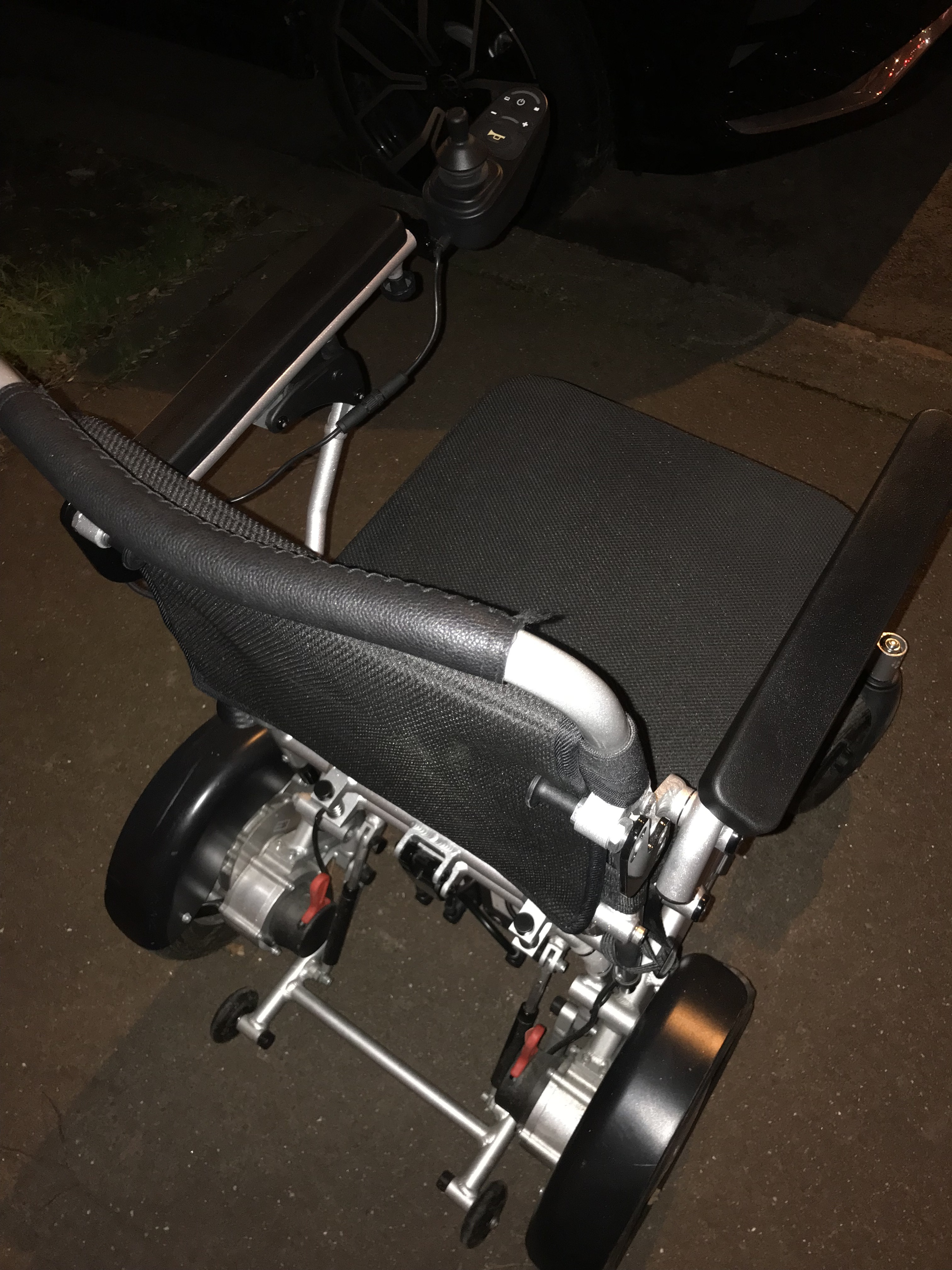 Fauteuil roulant électrique pliable ELOFLEX L – état quasi neuf - Miniature 2