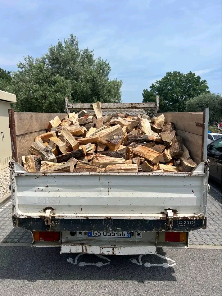 Bois de chauffage sec