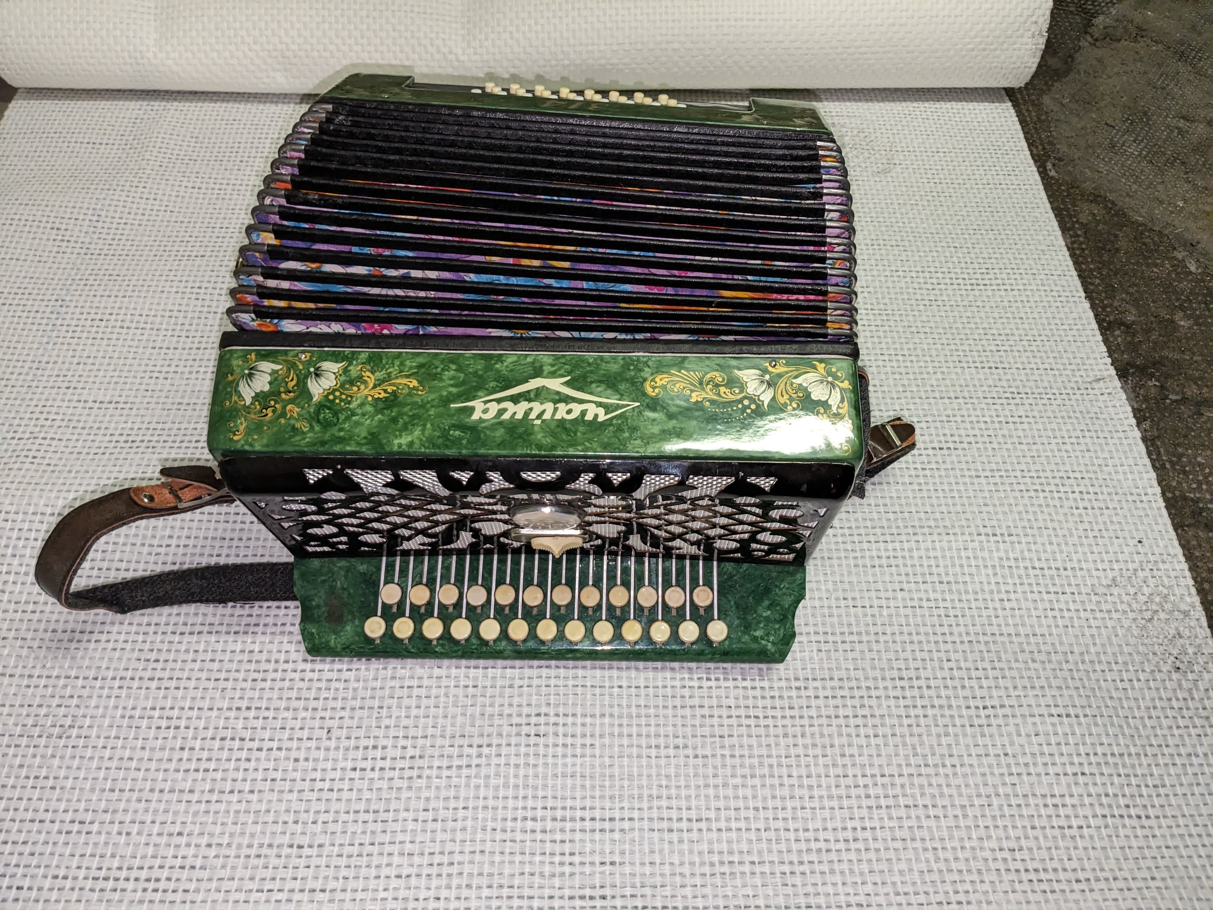 Accordeon en trés bonne etat a vendre
